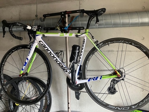 【値下中】ロードバイク/キャノンデール　スーパシックスエボ