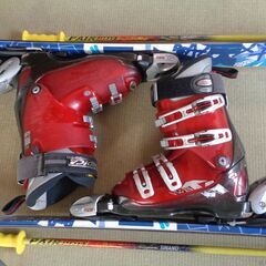 【スキー 板 ブーツ ストック 3点セット】の画像