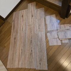 フロアタイル タンスのゲン オークナチュラル