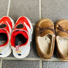 【まとめ売り】15センチ 1歳2歳 子ども靴　トミカ プラレールの画像