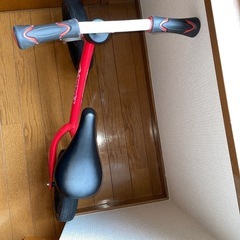 幼児用自転車（ペダル無し）の画像