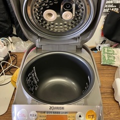 ZOJIRUSHI炊飯器の画像