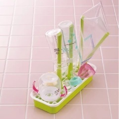 抗菌哺乳びん乾燥スタンド　グリーンの画像