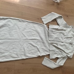 ベージュ　ニット　ベスト　セットワンピース　　の画像