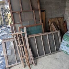 イス　廃材　木材　解体OK　ガラス　DIY 竹　薪　棒　網戸　ま...