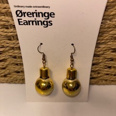 フライングタイガーピアス