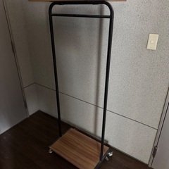 ハンガーラック