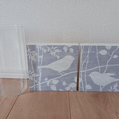 インテリア　花瓶と壁掛け飾り
