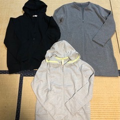 レディース洋服　上着　パーカー　M.Lサイズの画像