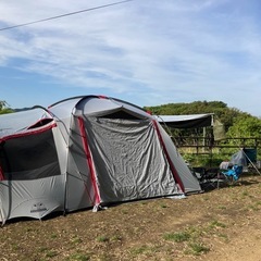 ★キャンプデビューしたい方★Colemanの2ルームテントとハイチェアーのセットの画像