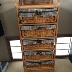 収納家具の画像