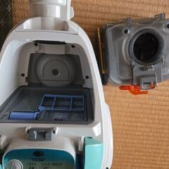 日立サイクロン掃除機の画像