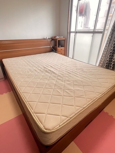 香椎浜　周辺　 中古ダブルベッド