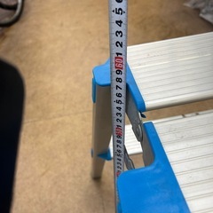脚立の画像