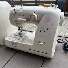 日立　ミシン
