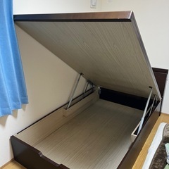 【掲載16日まで】跳ね上げ式セミダブルベッド　（ベルグ　ラージサイズ）の画像