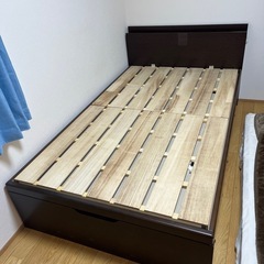 【掲載16日まで】跳ね上げ式セミダブルベッド　（ベルグ　ラージサイズ）