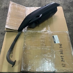 ヤマハ　トリシティ　純正後期型用マフラー　東京都大田区の画像