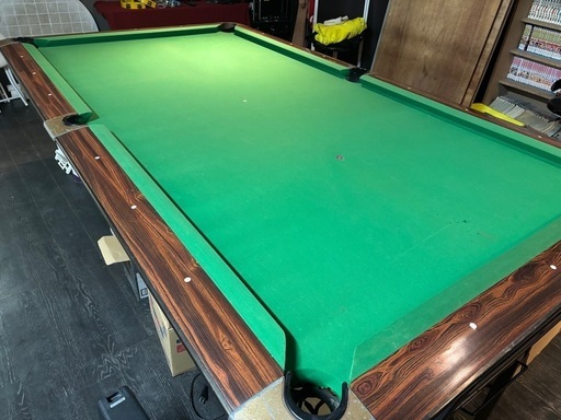取引中【中古品】ビリヤード台9ftキュー・球付き ジャンク品
