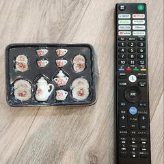 新品　ミニチュア食器　洋風　花柄　皿の画像