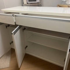 キッチンカウンターの画像