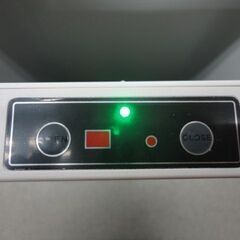 センサー付き 自動開閉ゴミ箱 48L ホワイト スチール製 ダストボックス ごみ箱 45L 札幌市西岡店の画像