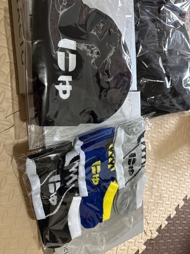 にゅ