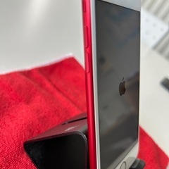 iPhone7 本体　レッドの画像