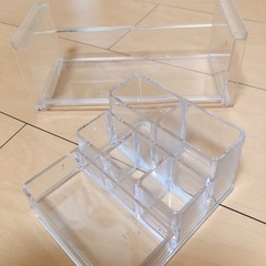 【無料】クリア小物入れ　４個セットの画像