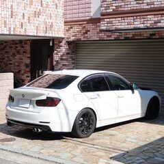 検査8年4月328i スポーツ 実走5.8万km/改造多数/ワーグナーインタークーラー/REMUSマフラー/M3タイプバンパー/FTPパイプ/HDDナビ/地デジ/ETCの画像