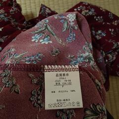 花柄長袖ブラウスの画像