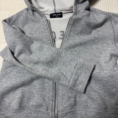 薄手パーカー　2点の画像