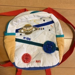 ザラ　キッズ　リュック　幼児