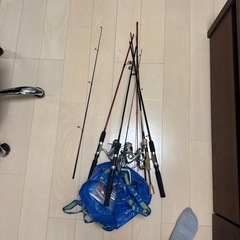 ブラックバスの釣竿とルアー少し差し上げます