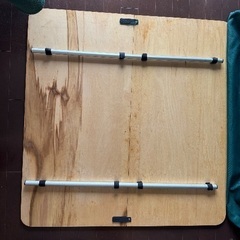 中古 LANDS TABLE 2 キャンピングテーブル – 折りたたみ式 & 組み立て簡単・収納バッグ付きの画像