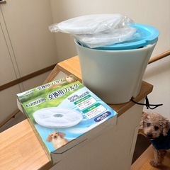 ペット用自動給水器