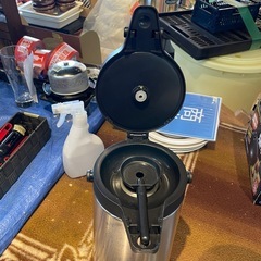 【引き取り限定】【値下】中古　ステンレスポット　魔法瓶　保温　の画像