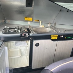 ハイエース　キャンピングカー　内装の写真追加の画像