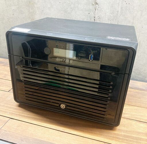【激安出品】Buffalo Terastation TS5800D 24TB 動作品 テラステーション NAS