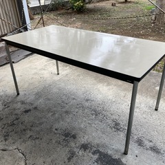 【無料】テーブル
