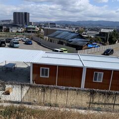 オーニング、小屋、車庫、自転車庫、鉄骨構造オーニング、仮設オーニング、バイク庫，鉄骨倉庫の画像