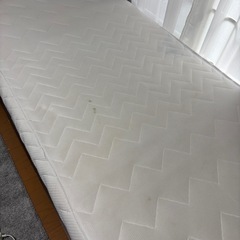 【雲のやすらぎマットレス】シングルサイズマットレス(ベッドフレーム付)の画像