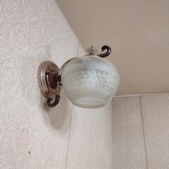 昭和の応接間の照明 3点セットの画像