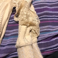 ベージュ春ブラウス新品の画像