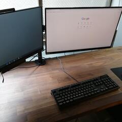 PCモニター2台、モニターアーム