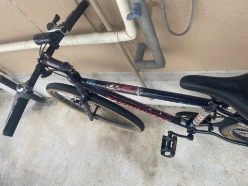 自転車　クロスバイク　大人