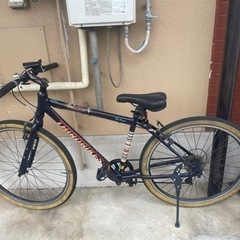 自転車　クロスバイク　大人