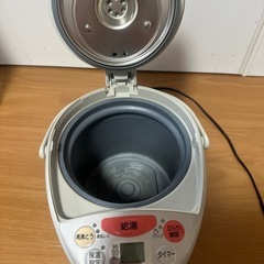 電気ポットの画像