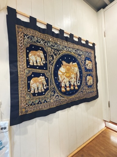 象のタペストリー