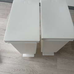 ニトリ消臭スリムペダルペール20L 